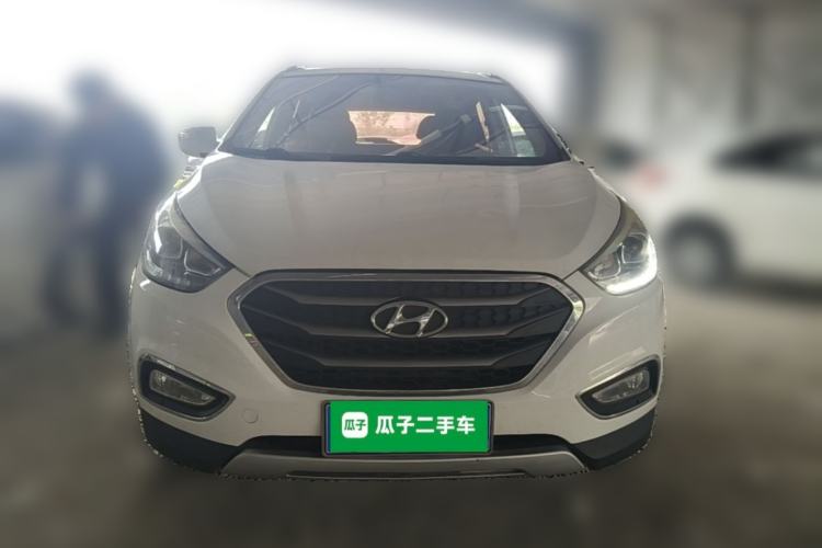 Used Hyundai ix35 2015 2.0L Automatic 2WD Smart Type China IV Front