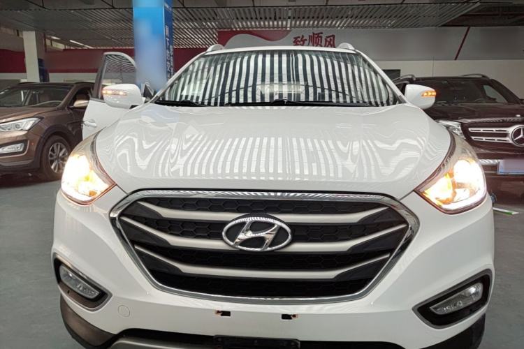 Used Hyundai ix35 2015 2.0L Manual Two-Wheel Drive Comfort Version China V Standard Front