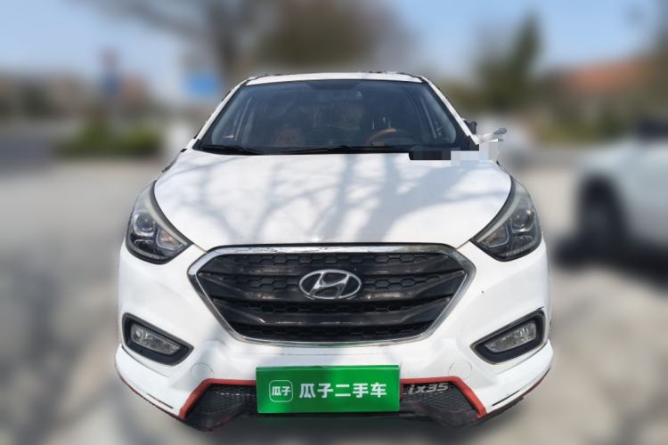 Used Hyundai ix35 2015 2.0L Automatic 2WD Smart Type China IV Front