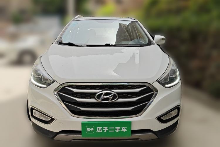 Used Hyundai ix35 2015 2.0L Automatic 2WD Smart Type China IV Front