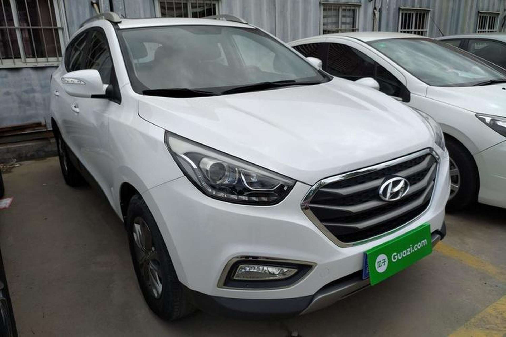 Used Hyundai ix35 2015 2.0L Automatic 2WD Comfort Edition China V Standard Front Right 45 Deg