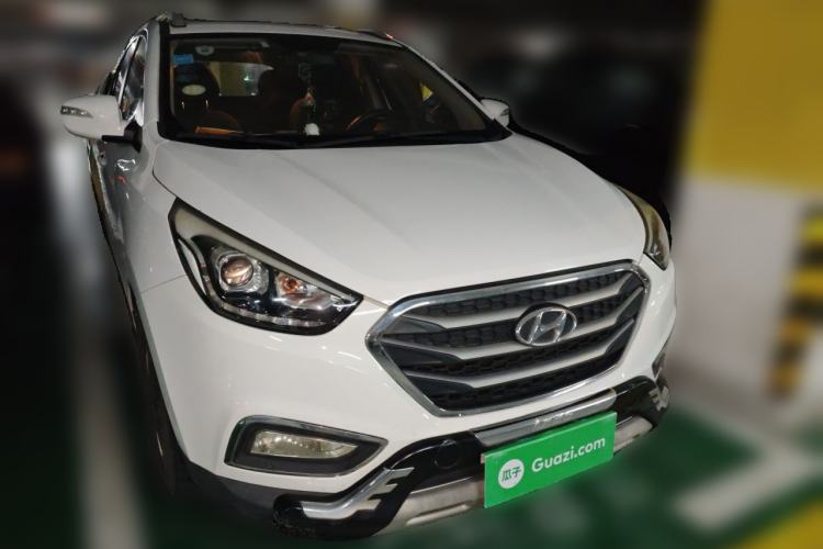 Used Hyundai ix35 2015 2.0L Automatic 2WD Comfort Edition China IV Standard Front Right 45 Deg
