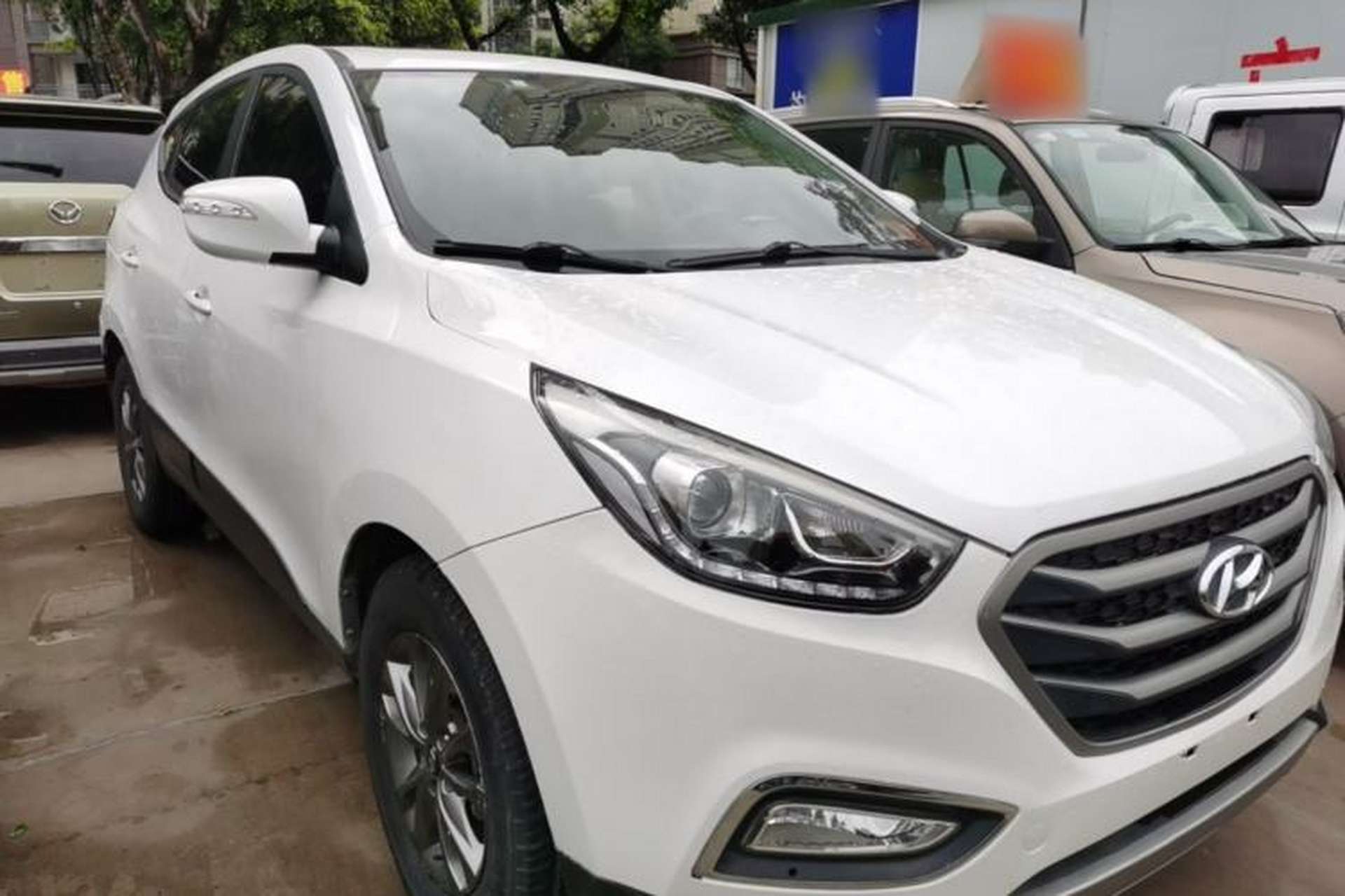 Used Hyundai ix35 2015 2.0L Automatic 2WD Comfort Edition China IV Standard Front Right 45 Deg