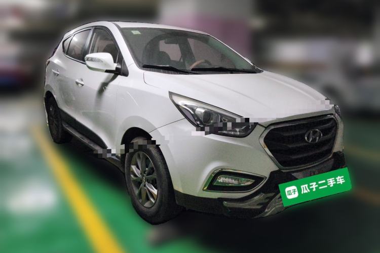 Used Hyundai ix35 2015 2.0L Automatic 2WD Comfort Edition China IV Standard Front Right 45 Deg