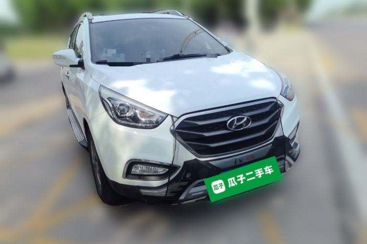 Used Hyundai ix35 2015 2.0L Automatic 2WD Comfort Edition China IV Standard Front Right 45 Deg