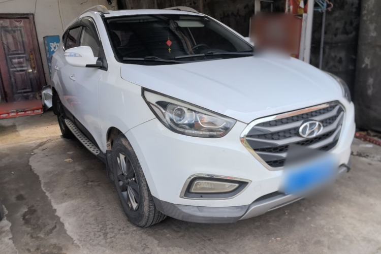 Used Hyundai ix35 2015 2.0L Automatic 2WD Comfort Edition China V Standard Front Right 45 Deg