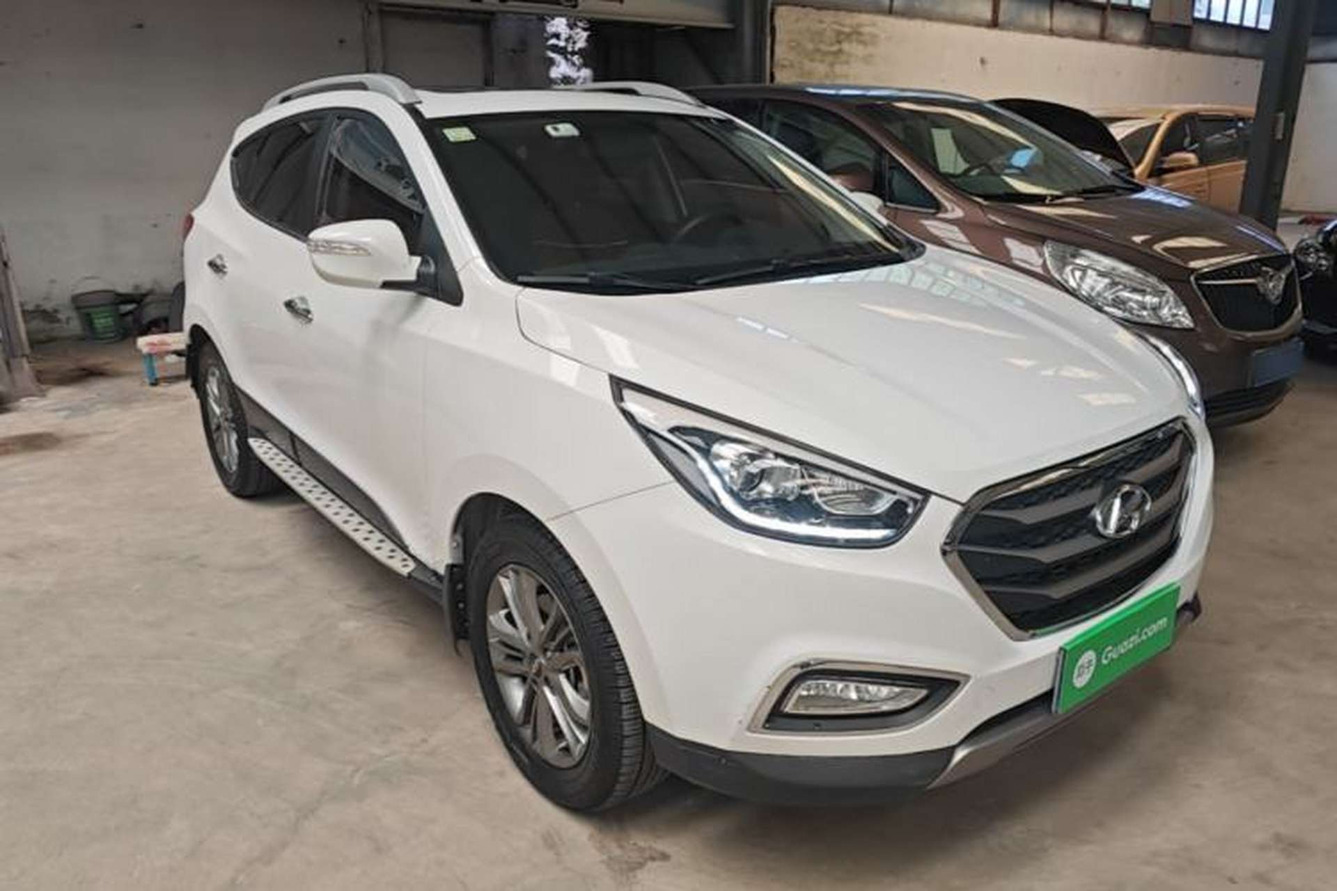 Used Hyundai ix35 2015 2.0L Automatic 2WD Smart Type China IV Front Right 45 Deg
