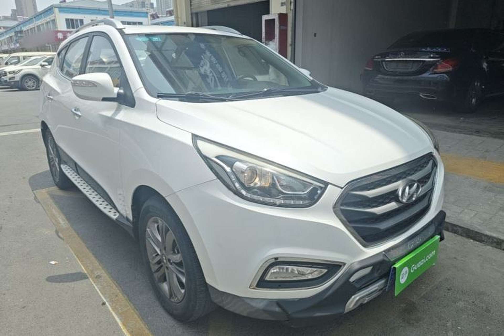 Used Hyundai ix35 2015 2.0L Automatic 2WD Smart Version China V Standard Front Right 45 Deg