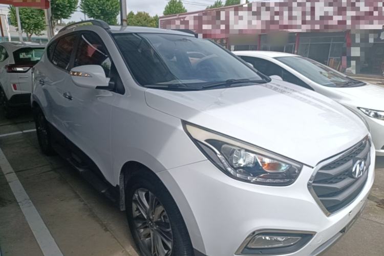 Used Hyundai ix35 2015 2.0L Automatic 2WD Smart Version China V Standard Front Right 45 Deg