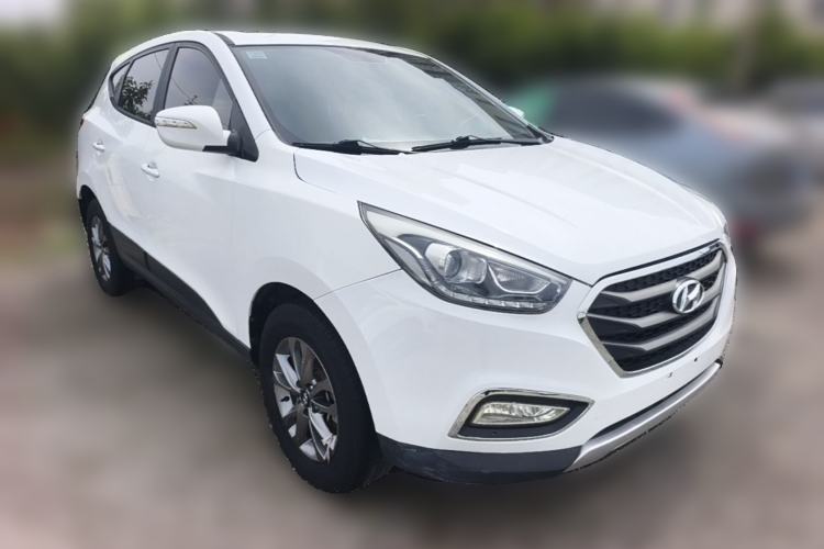 Used Hyundai ix35 2015 2.0L Automatic 2WD Comfort Edition China V Standard Front Right 45 Deg