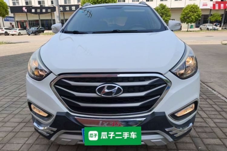 Used Hyundai ix35 2015 2.0L Automatic 2WD Smart Type China IV Front