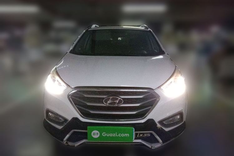 Used Hyundai ix35 2015 2.0L Automatic 2WD Smart Type China IV Front