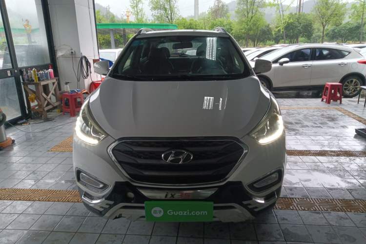 Used Hyundai ix35 2015 2.0L Automatic 2WD Smart Version China V Standard Front