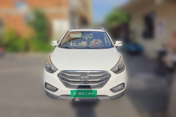 Used Hyundai ix35 2015 2.0L Automatic 2WD Smart Type China IV Front