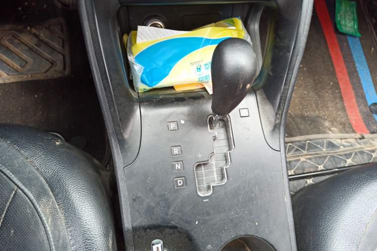 Used Hyundai ix35 2015 2.0L Automatic 2WD Comfort Edition China V Standard Gear Lever