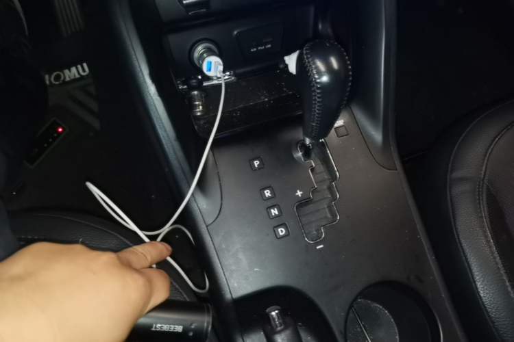 Used Hyundai ix35 2015 2.0L Automatic 2WD Smart Version China V Standard Gear Lever