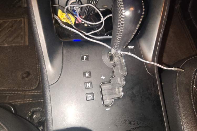 Used Hyundai ix35 2015 2.0L Automatic 2WD Smart Version China V Standard Gear Lever
