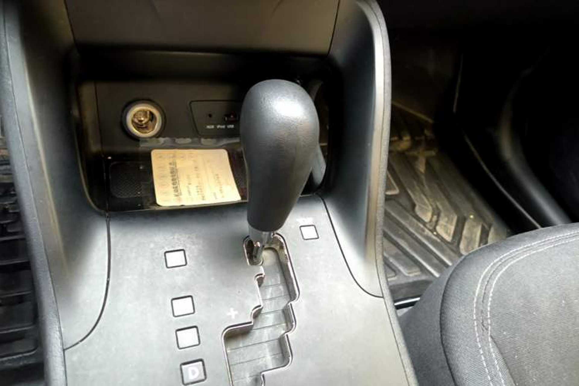 Used Hyundai ix35 2015 2.0L Automatic 2WD Comfort Edition China V Standard Gear Lever