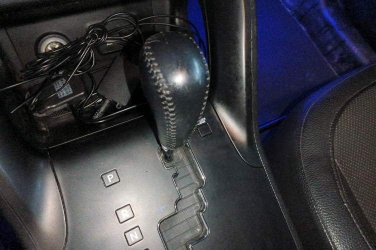 Used Hyundai ix35 2015 2.0L Automatic 2WD Smart Version China V Standard Gear Lever