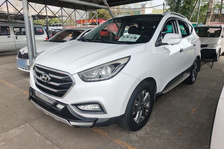 Used Hyundai ix35 2015 2.0L Automatic 2WD Smart Type China IV Guazi used car, China used car export, Used car for sale, Used  cars, Cheapest cars for sale