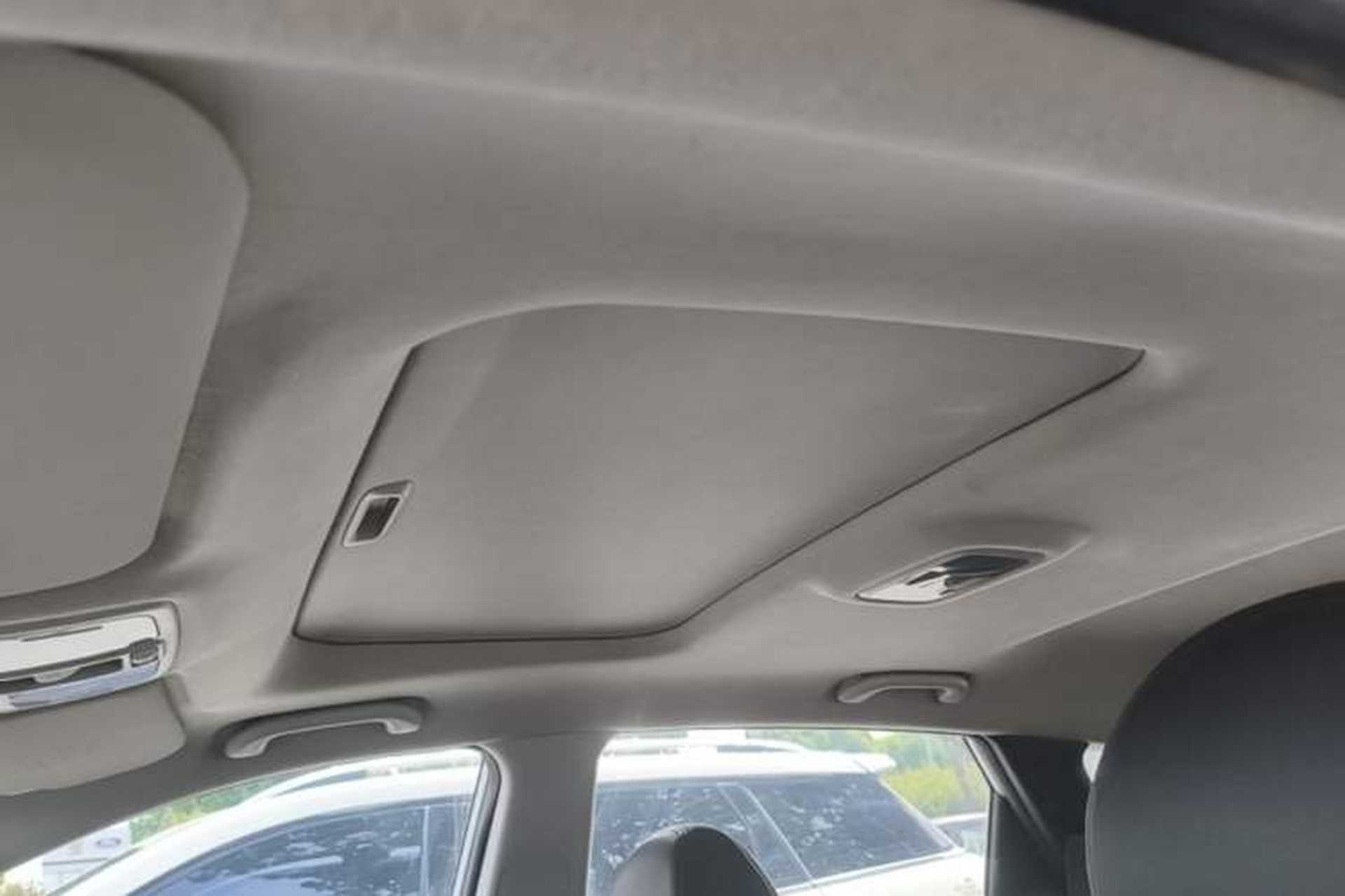 Used Hyundai ix35 2015 2.0L Automatic 2WD Smart Version China V Standard Headliner