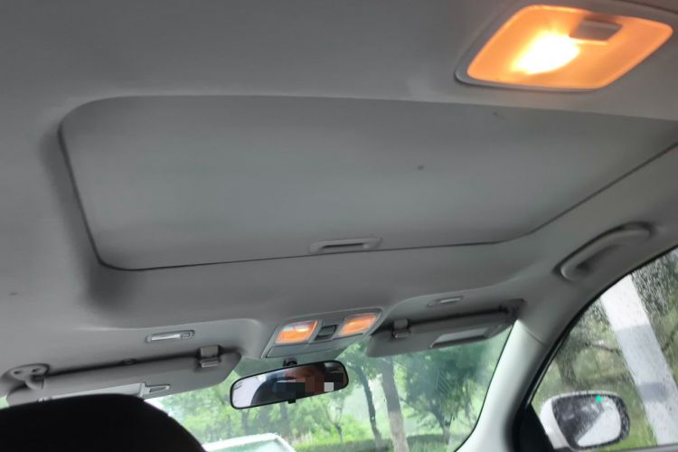Used Hyundai ix35 2015 2.0L Automatic 2WD Smart Version China V Standard Headliner