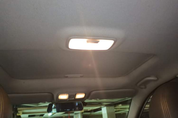 Used Hyundai ix35 2015 2.0L Automatic 2WD Comfort Edition China IV Standard Headliner