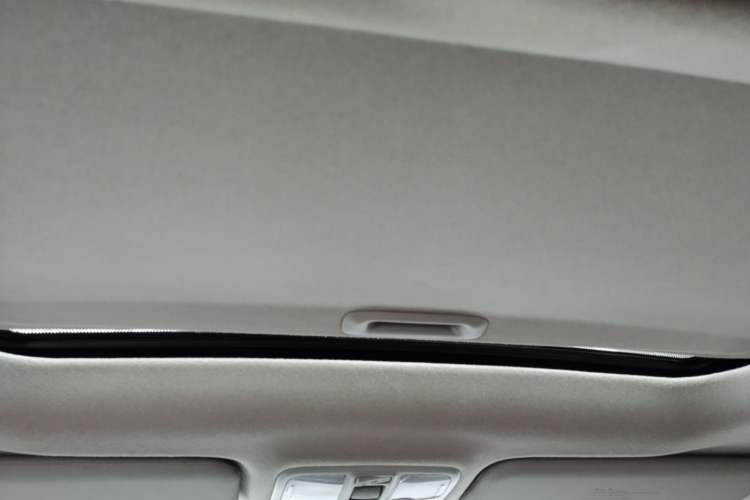 Used Hyundai ix35 2015 2.0L Automatic 2WD Comfort Edition China IV Standard Headliner