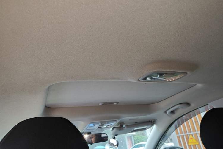Used Hyundai ix35 2015 2.0L Automatic 2WD Comfort Edition China IV Standard Headliner