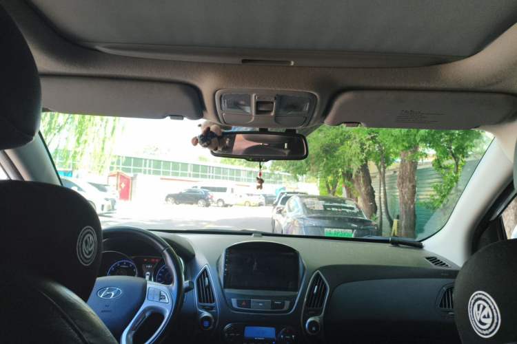 Used Hyundai ix35 2015 2.0L Automatic Two-Wheel Drive Leading Trim China V Standard Headliner