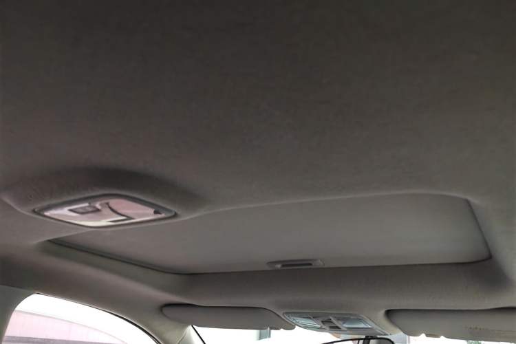 Used Hyundai ix35 2015 2.0L Automatic 2WD Smart Version China V Standard Headliner
