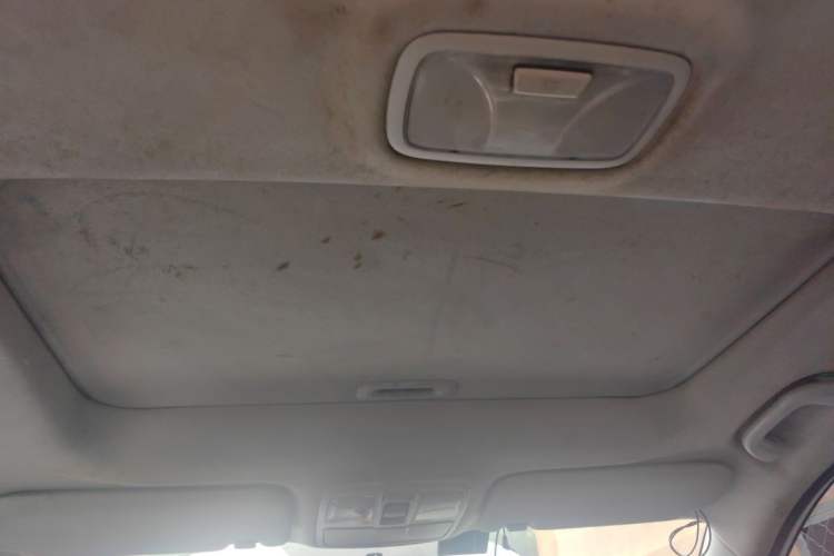 Used Hyundai ix35 2015 2.0L Automatic 2WD Smart Version China V Standard Headliner