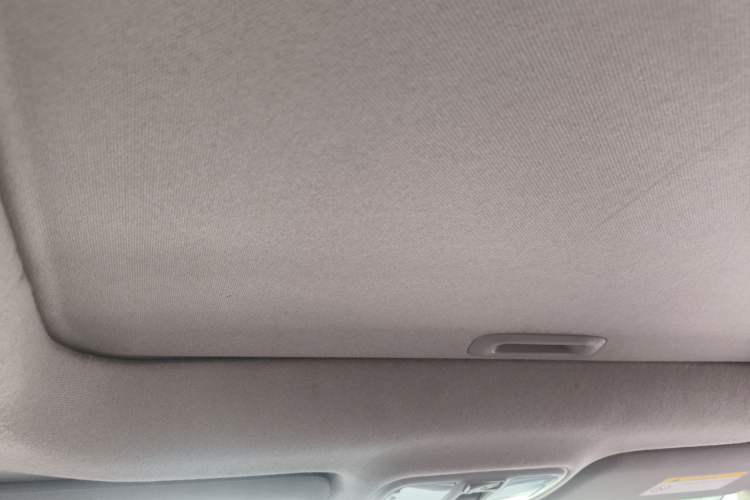 Used Hyundai ix35 2015 2.0L Automatic 2WD Smart Version China V Standard Headliner