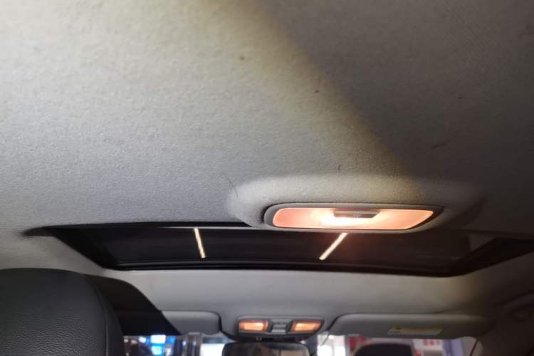 Used Hyundai ix35 2015 2.0L Automatic 2WD Smart Version China V Standard Headliner
