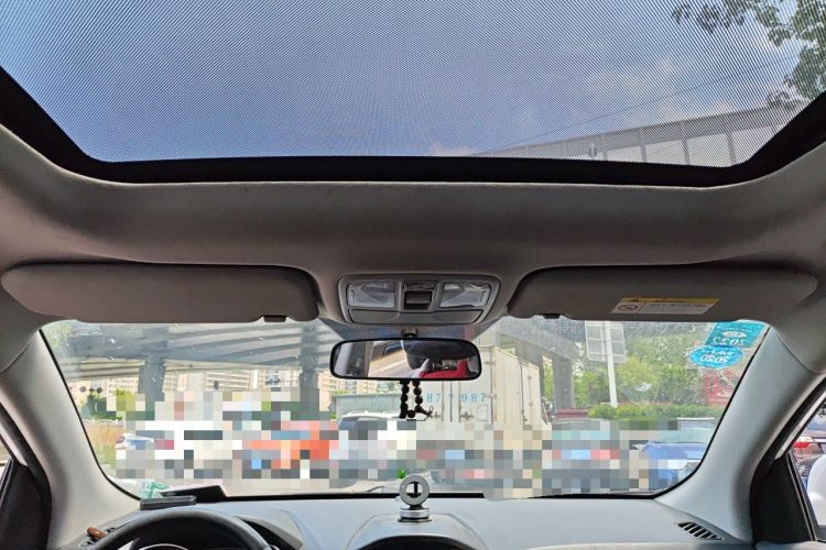 Used Hyundai ix35 2015 2.0L Automatic 2WD Smart Version China V Standard Headliner