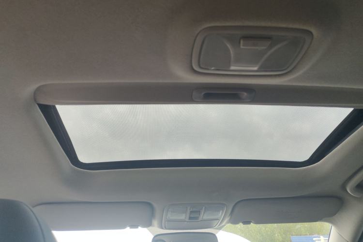 Used Hyundai ix35 2015 2.0L Automatic 2WD Smart Version China V Standard Headliner