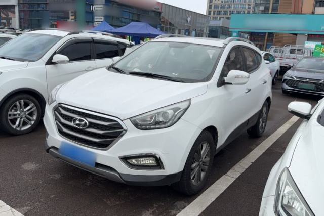 Used Hyundai ix35 2015 2.0L Automatic 2WD Smart Type China IV