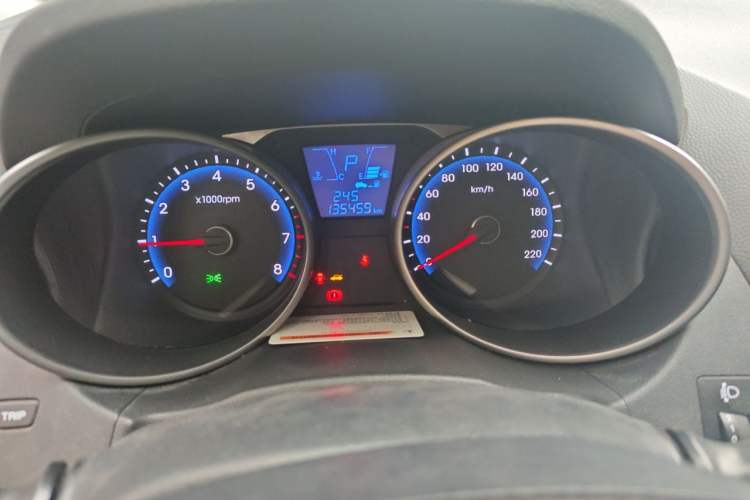 Used Hyundai ix35 2015 2.0L Automatic 2WD Comfort Edition China IV Standard Instrument Cluster