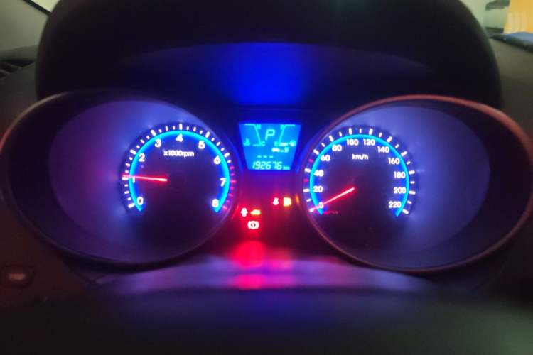 Used Hyundai ix35 2015 2.0L Automatic 2WD Smart Type China IV Instrument Cluster