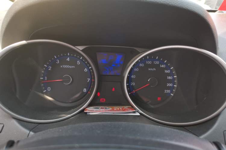 Used Hyundai ix35 2015 2.0L Automatic 2WD Smart Type China IV Instrument Cluster
