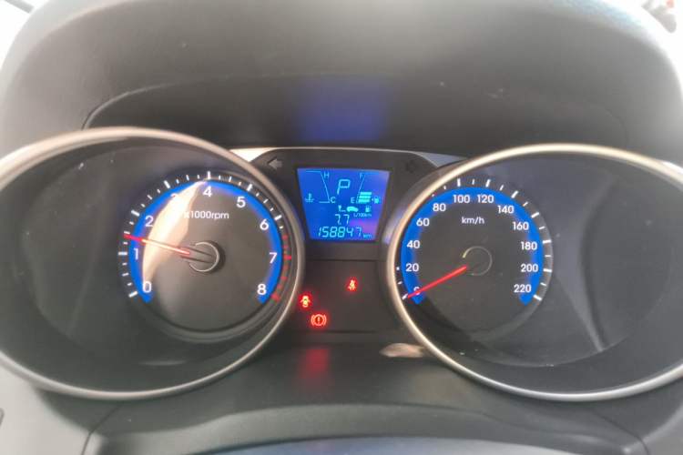 Used Hyundai ix35 2015 2.0L Automatic 2WD Smart Type China IV Instrument Cluster