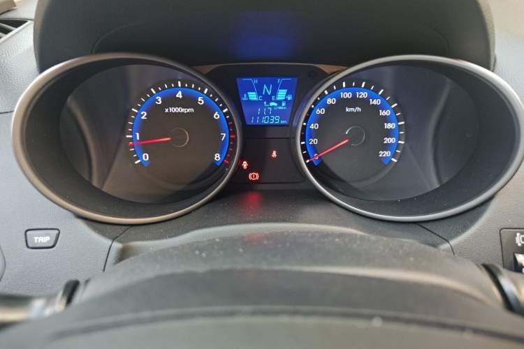 Used Hyundai ix35 2015 2.0L Automatic 2WD Comfort Edition China IV Standard Instrument Cluster
