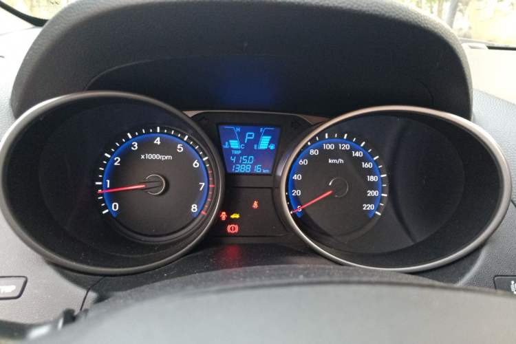 Used Hyundai ix35 2015 2.0L Automatic 2WD Smart Version China V Standard Instrument Cluster
