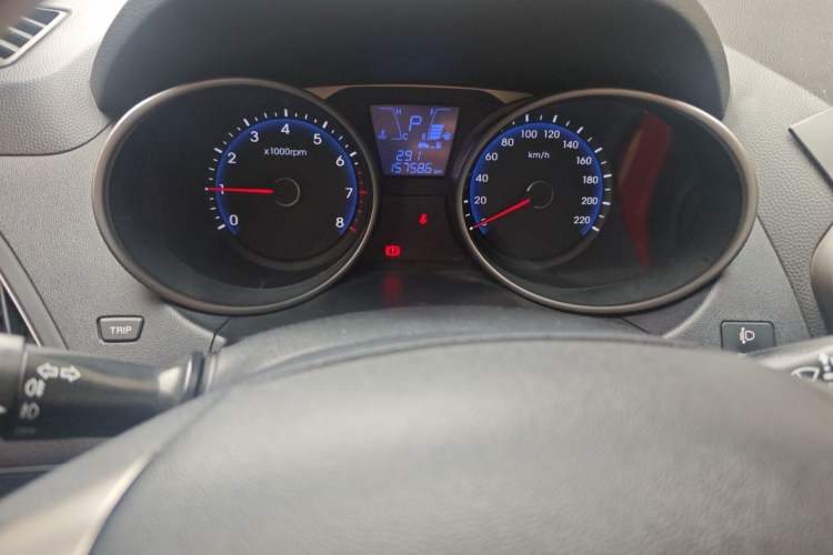 Used Hyundai ix35 2015 2.0L Automatic 2WD Smart Type China IV Instrument Cluster