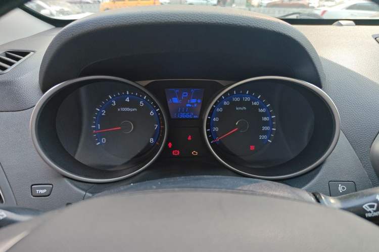 Used Hyundai ix35 2015 2.0L Automatic 2WD Smart Type China IV Instrument Cluster