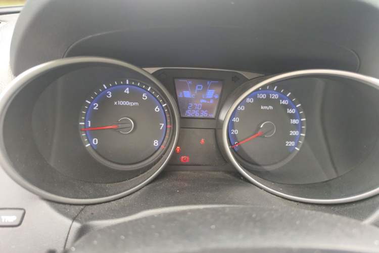 Used Hyundai ix35 2015 2.0L Automatic 2WD Smart Type China IV Instrument Cluster