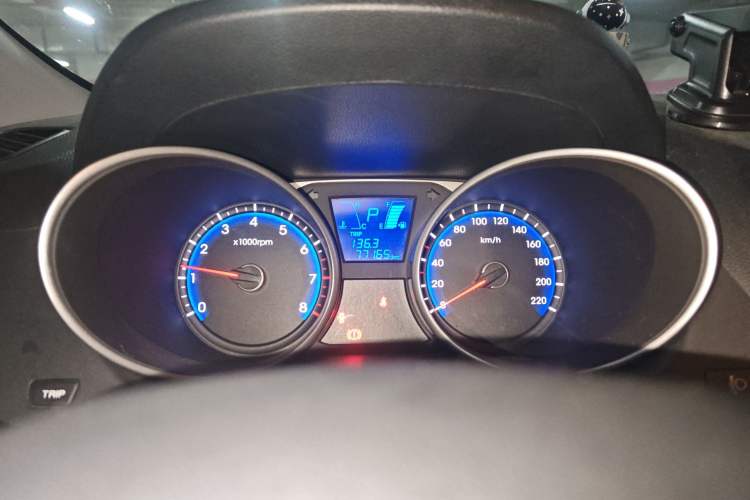 Used Hyundai ix35 2015 2.0L Automatic 2WD Smart Version China V Standard Instrument Cluster