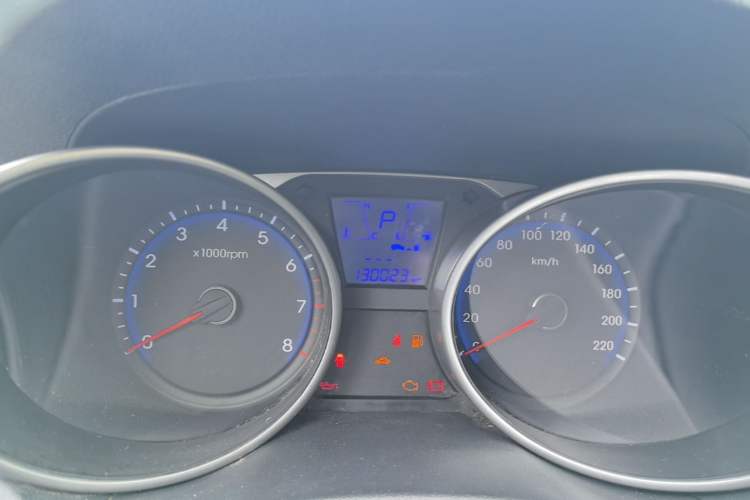 Used Hyundai ix35 2015 2.0L Automatic 2WD Comfort Edition China IV Standard Instrument Cluster