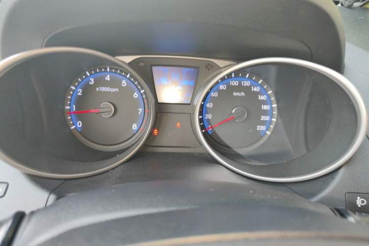 Used Hyundai ix35 2015 2.0L Automatic 2WD Comfort Edition China V Standard Instrument Cluster