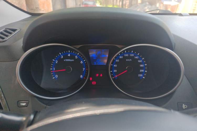 Used Hyundai ix35 2015 2.0L Automatic 2WD Smart Type China IV Instrument Cluster
